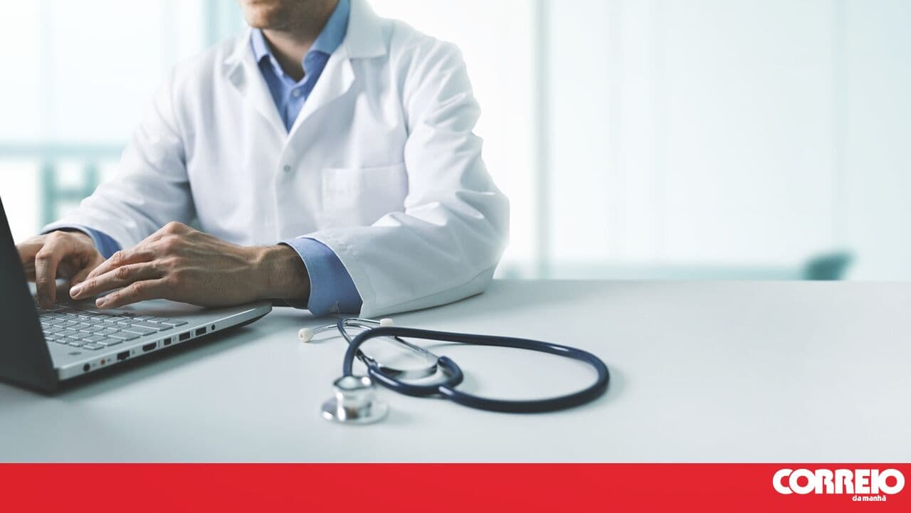 Private management health centres may open in the second half of the year in Torres Vedras, Silves, and Lagos