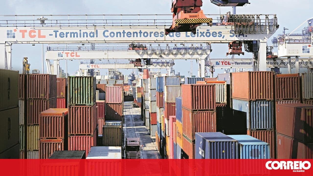 Madeira government says situation at the Port of Leixões has been resolved