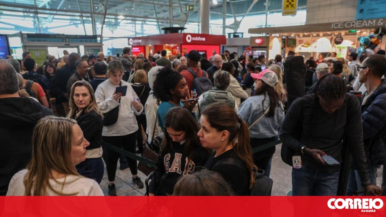 Lisbon Airport experiences queues of over three hours at border control again