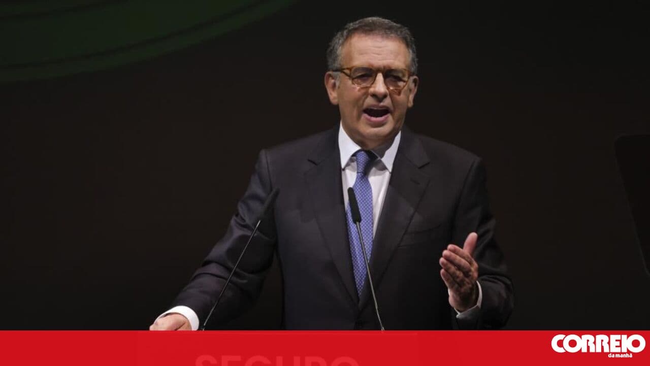 António José Seguro challenges the Government to withdraw the labour proposal