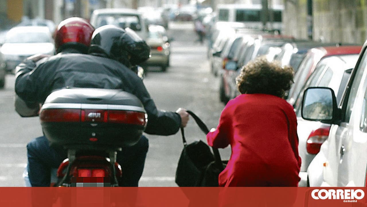 Quick complaint leads to arrest of snatch thief