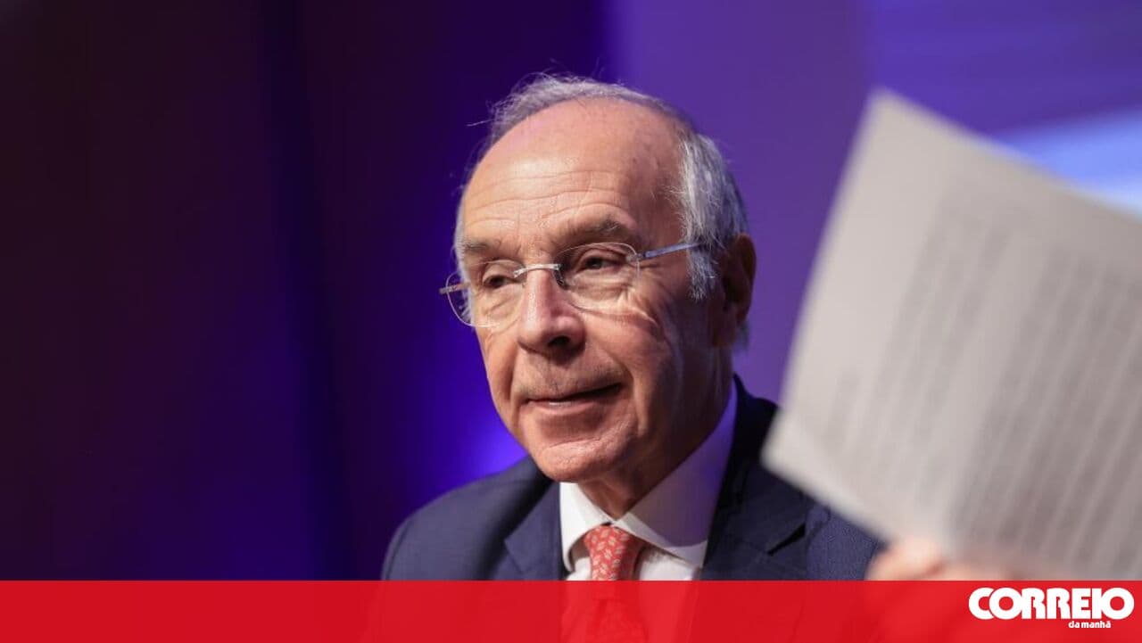 Marques Mendes expresses doubts about the siting and scale of mega solar farms