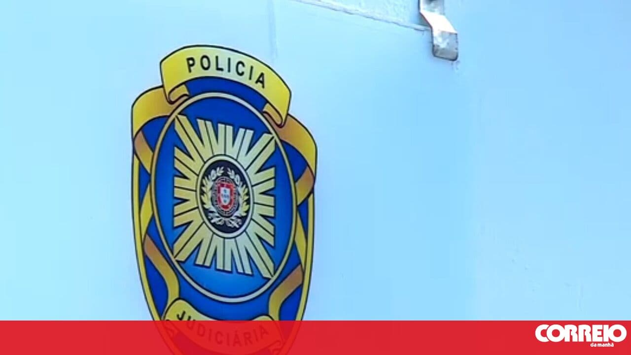 Released on temporary leave in 2012 and never returned to prison. He has now been caught in Setúbal