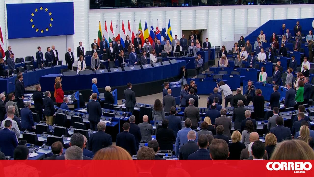 European Parliament suspends ratification of trade agreement with the United States
