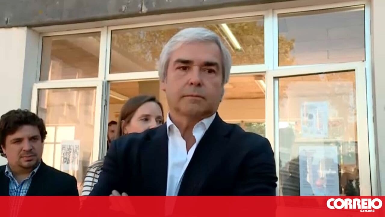 Nuno Melo criticises Ventura and Cotrim and says politicians 'should want to serve out their terms'