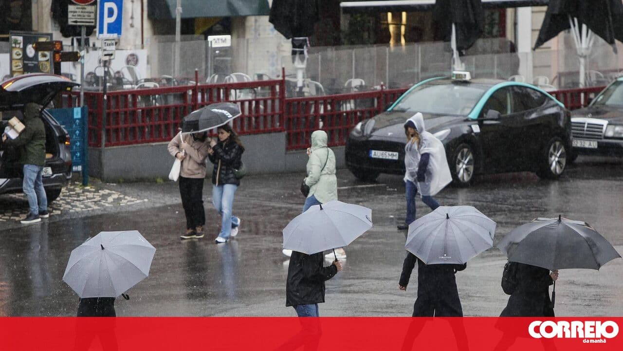 Effects of the depression Joseph will begin to be felt tomorrow in the northern region of mainland Portugal