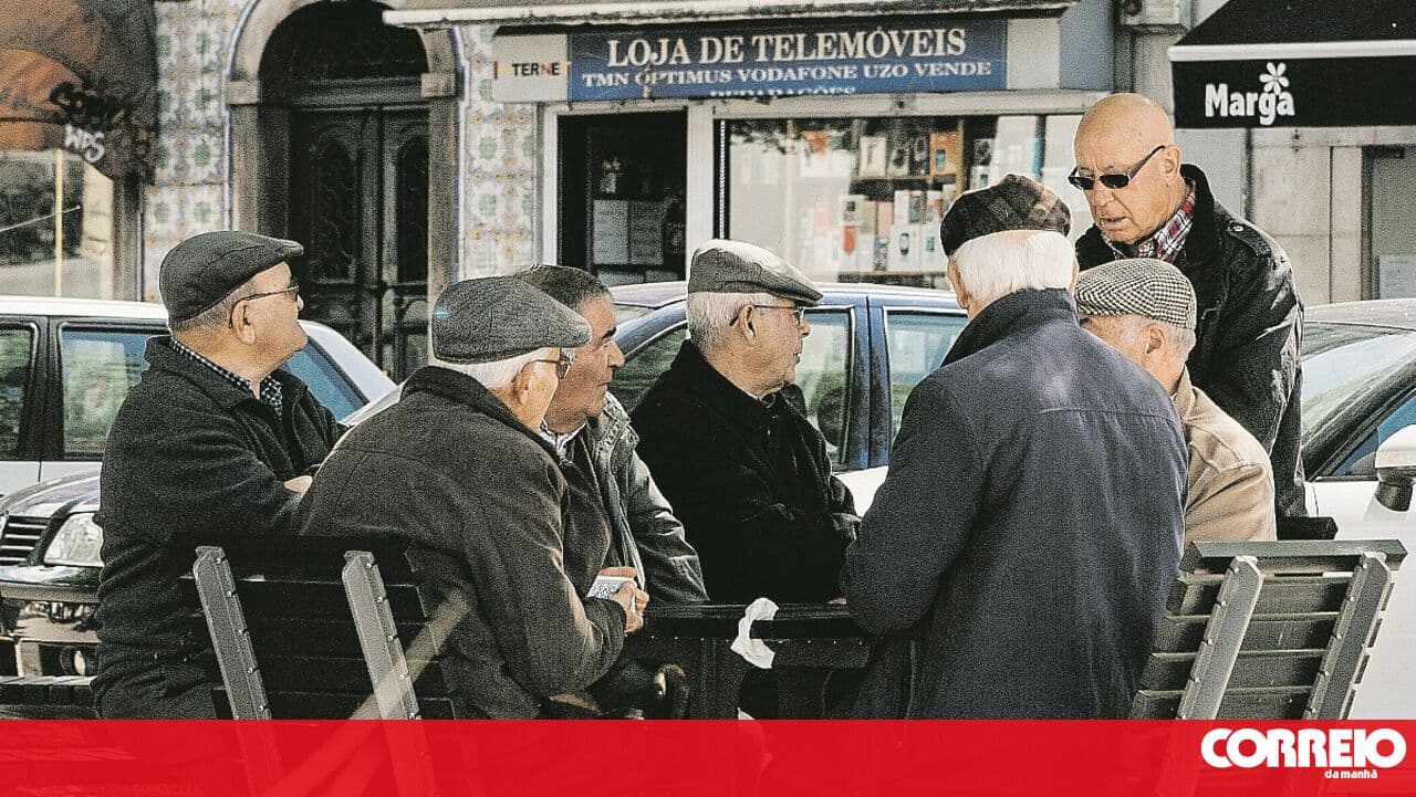 Net income falls by up to 23% on retirement