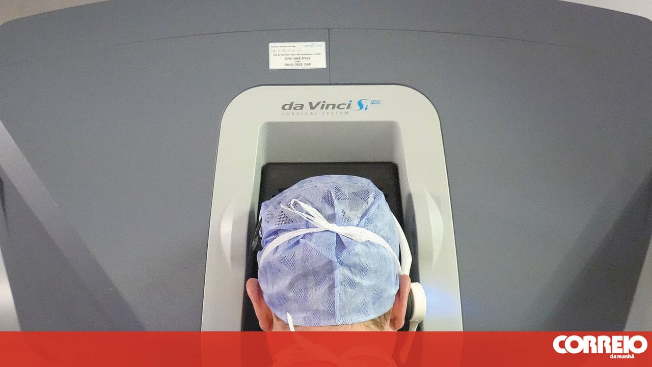 Flattering and validating users via AI chatbots poses risks to younger people