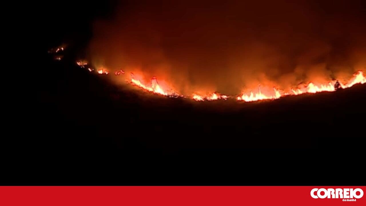 Blaze breaks out in scrubland area in Ponte de Lima