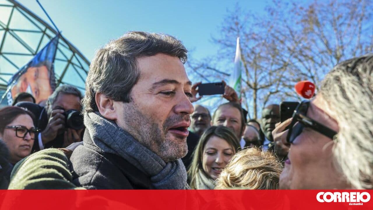 André Ventura says he will be 'as clear as water' when disclosing donations