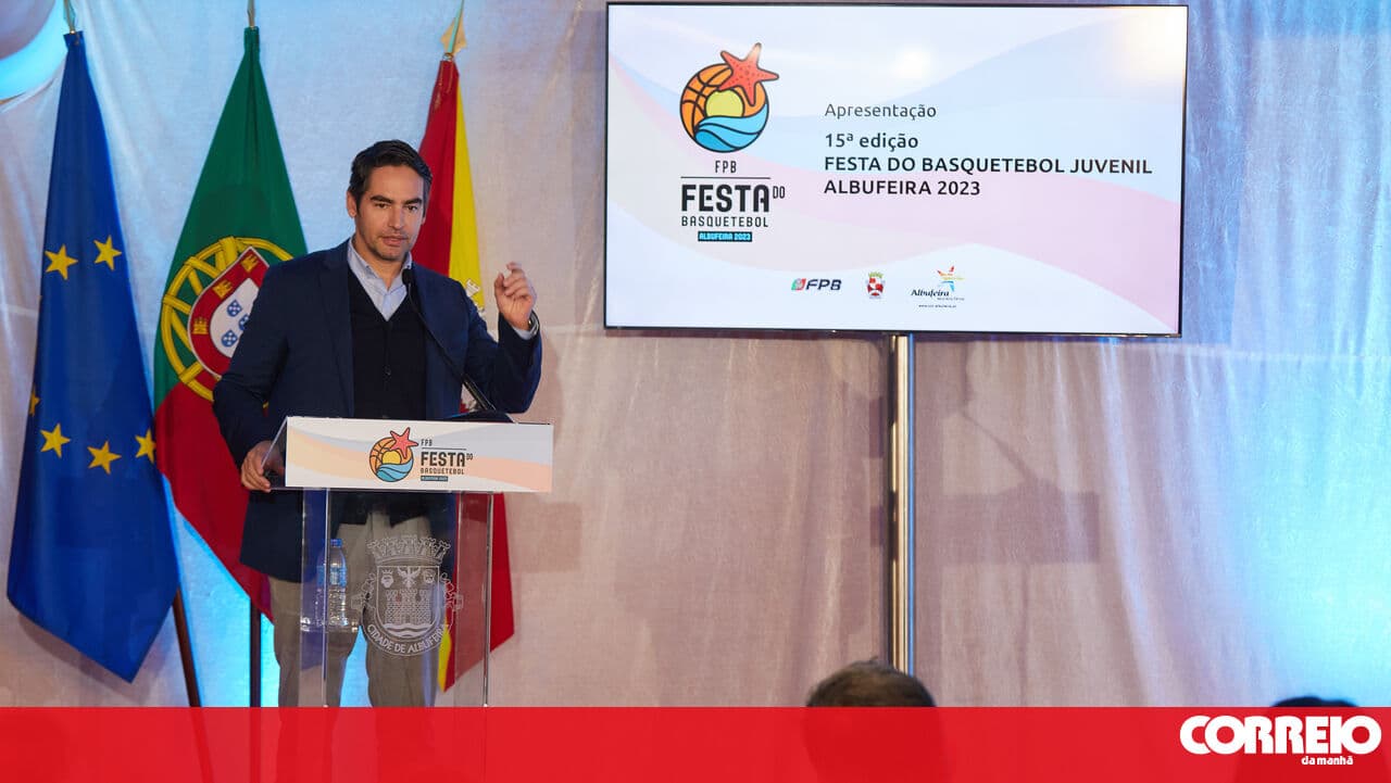 Former deputy mayor of Albufeira accused of taking the council's computer home before leaving office