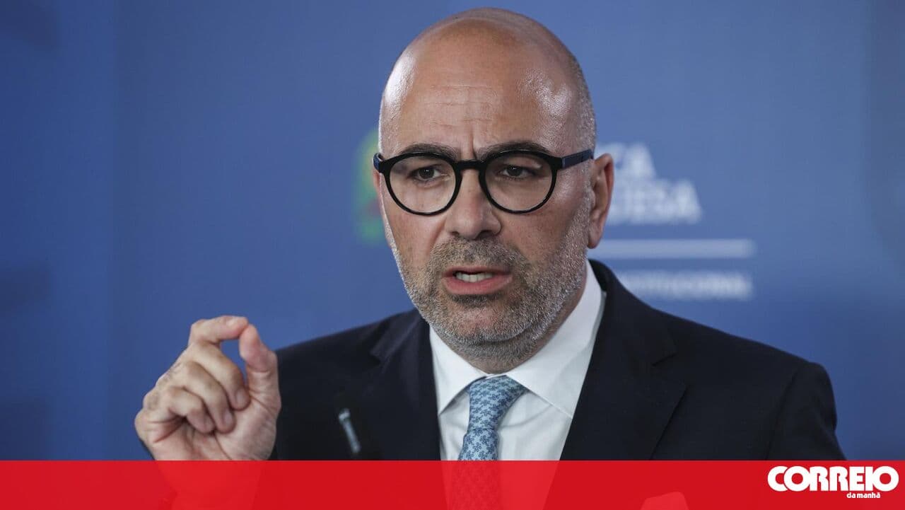 Minister expects to choose TAP's new buyer by summer