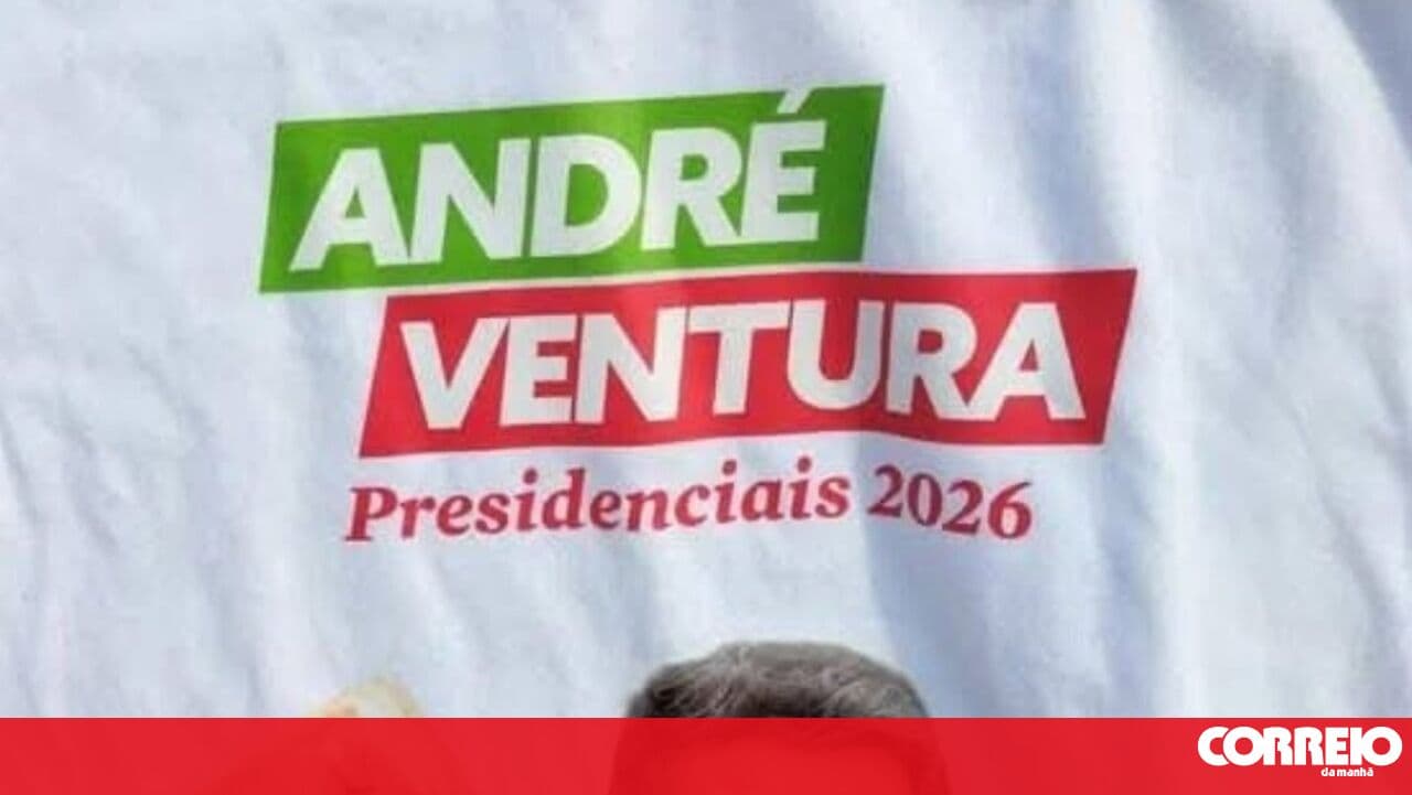 T-shirts handed out by André Ventura's campaign are 'made in Bangladesh'