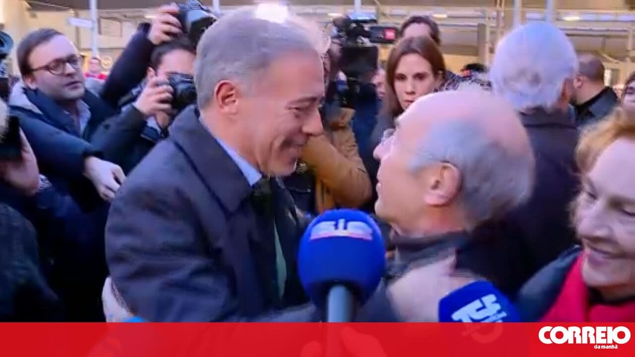 Marques Mendes visited Porto, where he received the support of the city's mayor