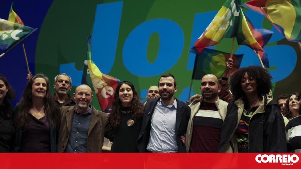 Livre is expected to support Seguro in the second round and criticises PSD for failing to take a stance