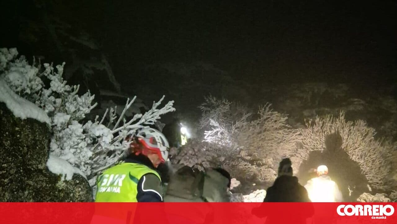 Six tourists rescued by the National Republican Guard (GNR) in Serra da Estrela