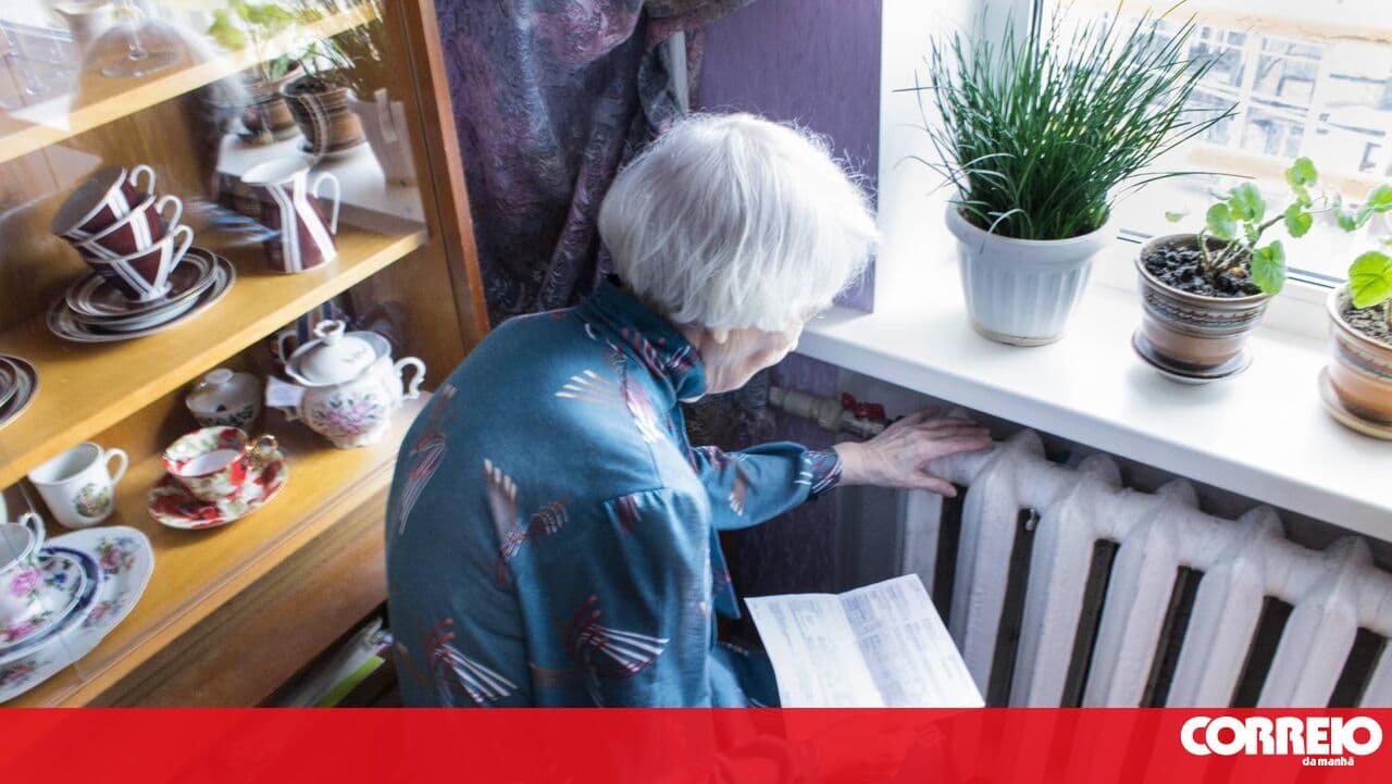 Cold snap brings new daily energy consumption record