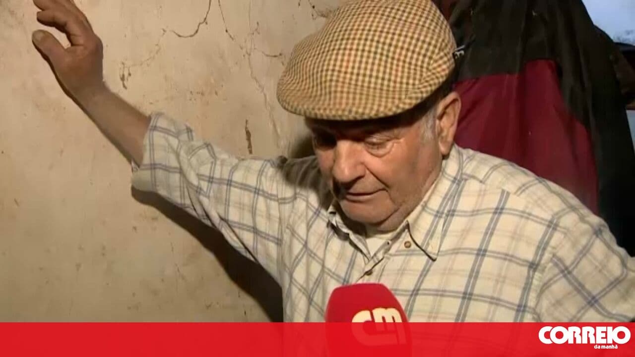 "It was awful": elderly man recalls the night Storm Kristin passed through Óbidos and damaged his home