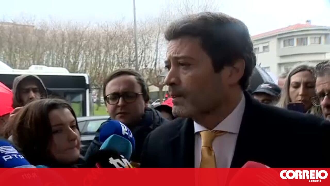 André Ventura says it 'makes no sense to run a normal campaign' in light of the state of calamity