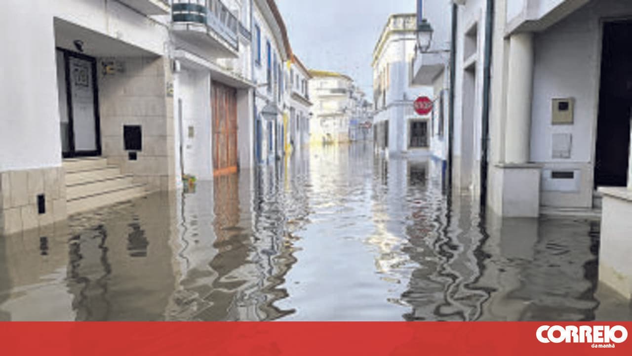 Bad weather continues: heavy rain puts the North and Centre under orange alert today