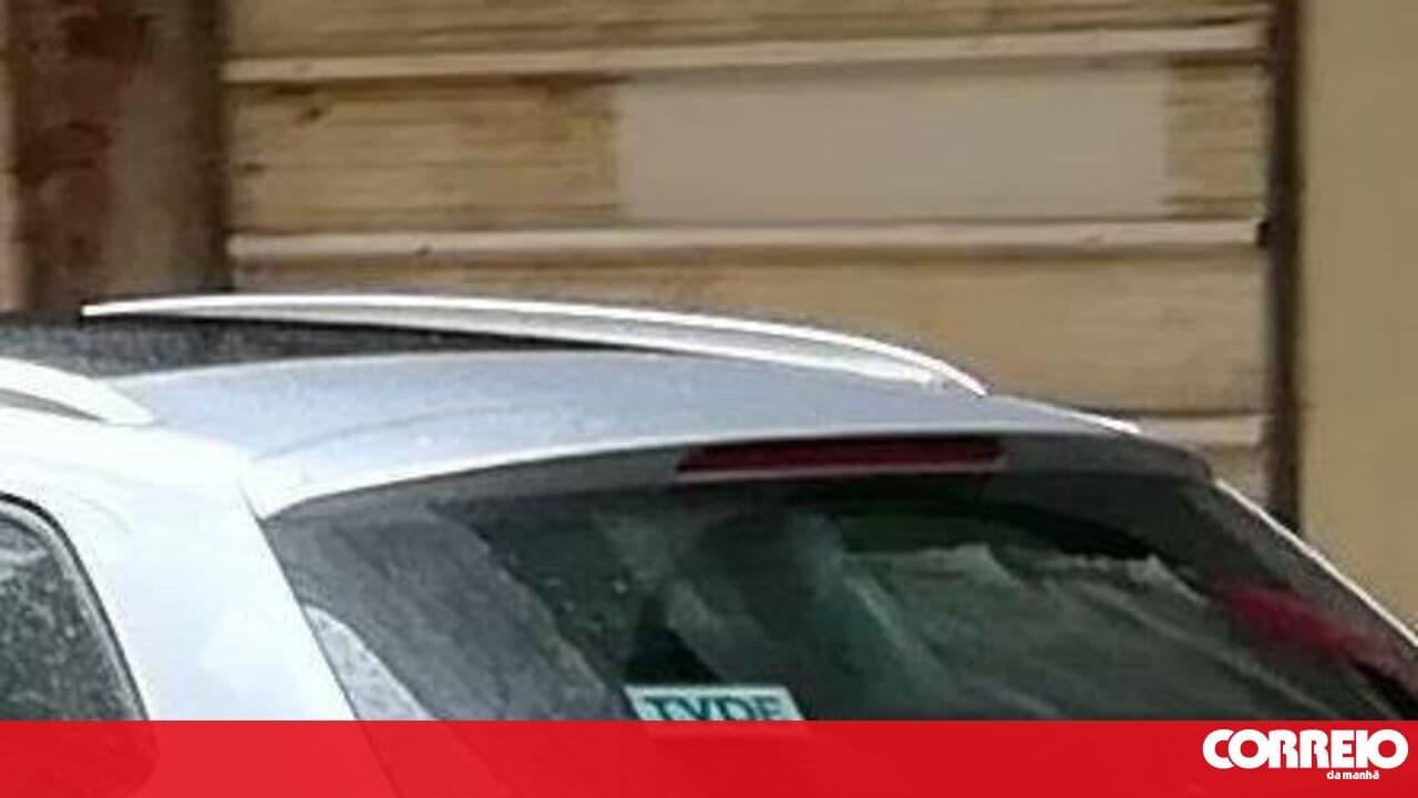 Fuel price hike causes 1,500 ride-hailing vehicles to stop in Lisbon and Porto this month