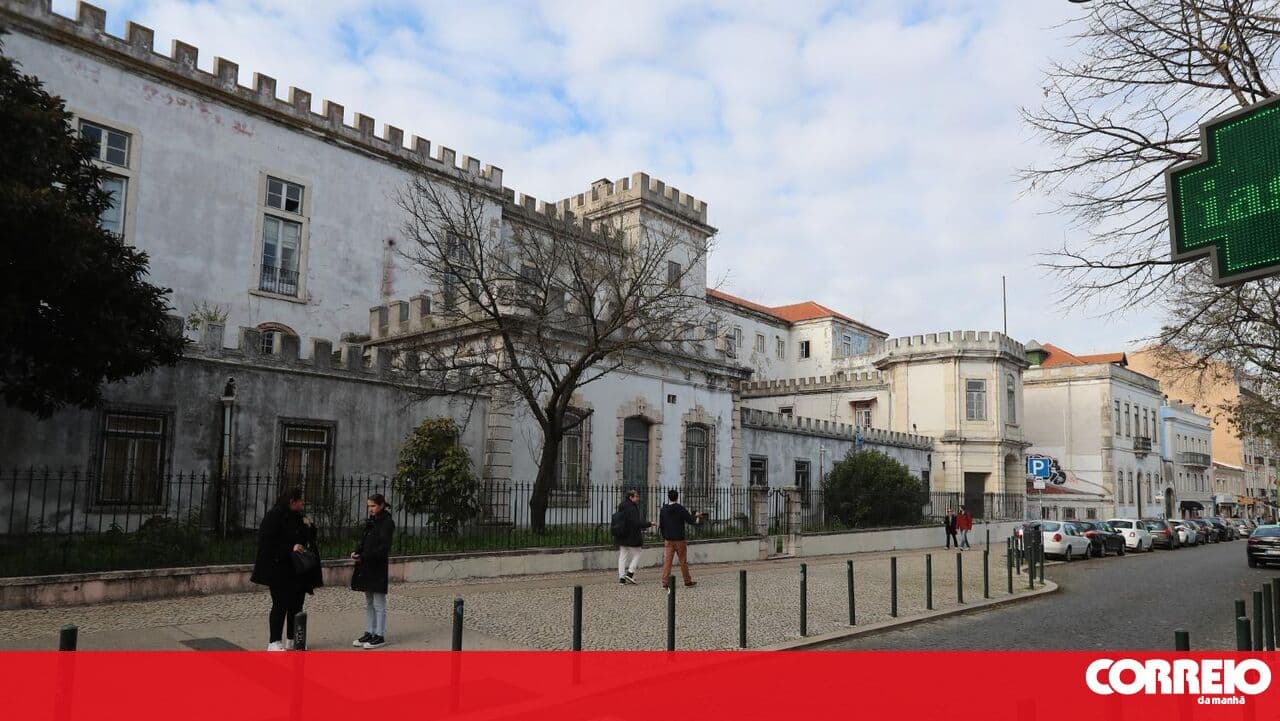 Lisbon Municipal Assembly considers it unacceptable that the Graça Barracks remains vacant and in decay