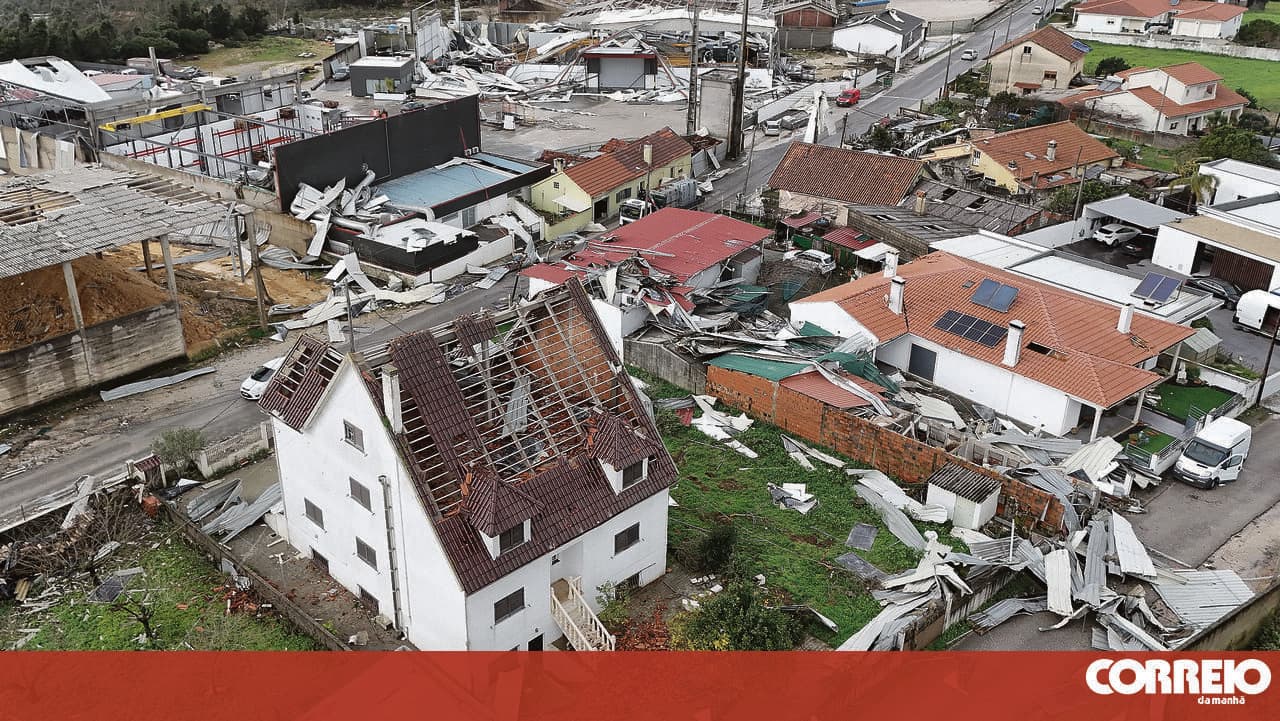 Without the neighbours, I don't know what would have happened: Pombal and Figueira da Foz desperate for aid to arrive after storms