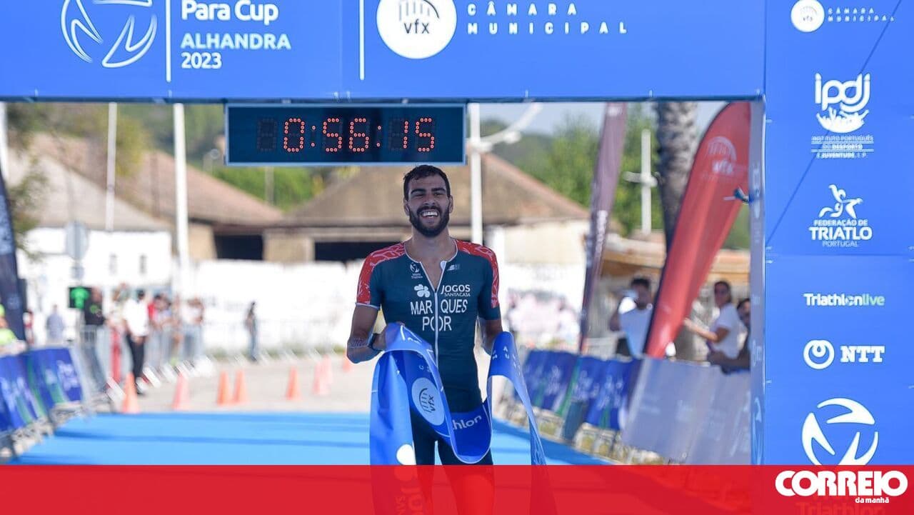 Filipe Marques receives Paralympic bronze in Paris 2024 after disqualification of Brazilian paratriathlete