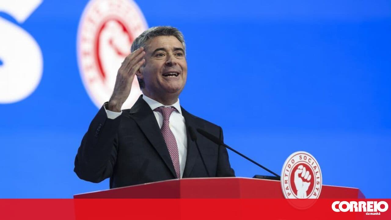 Carneiro points to a "more reformist" party and a "serious alternative for Government"