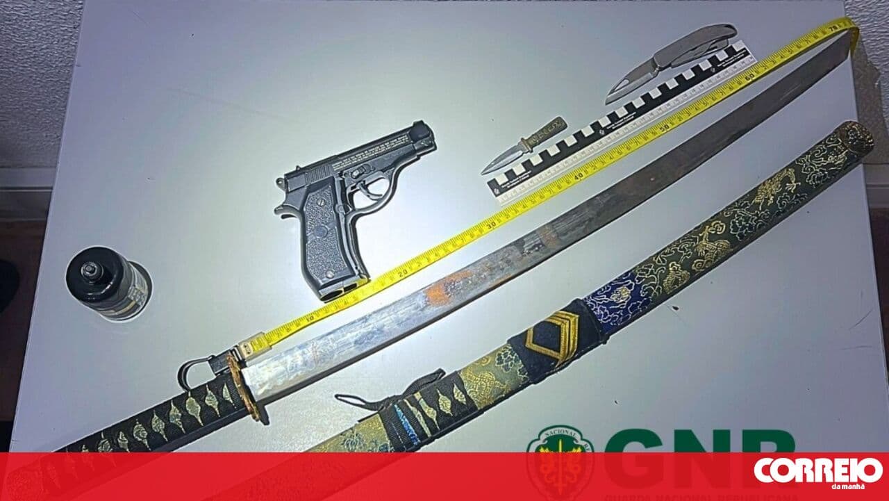 Man wearing electronic tag threatens mother and attempts to assault GNR officers in Moita