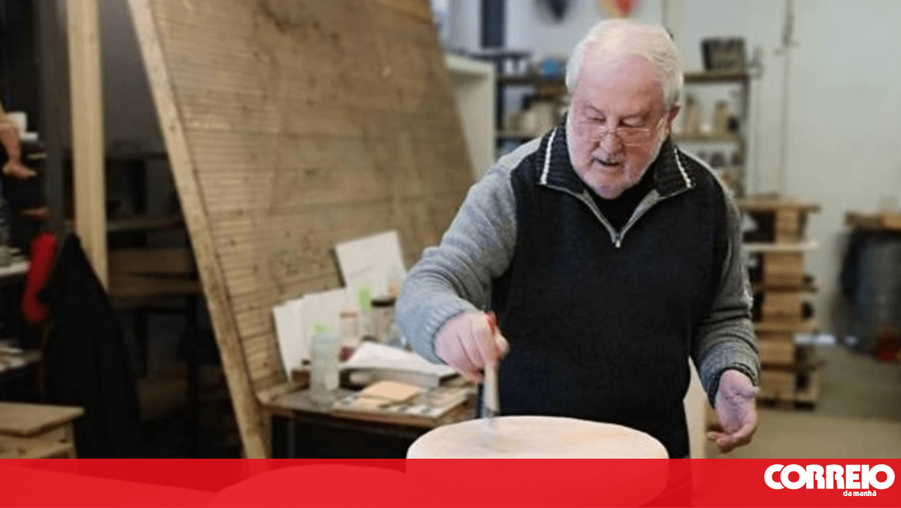 Painter Armando Alves, from the group Os Quatro Vintes, has died