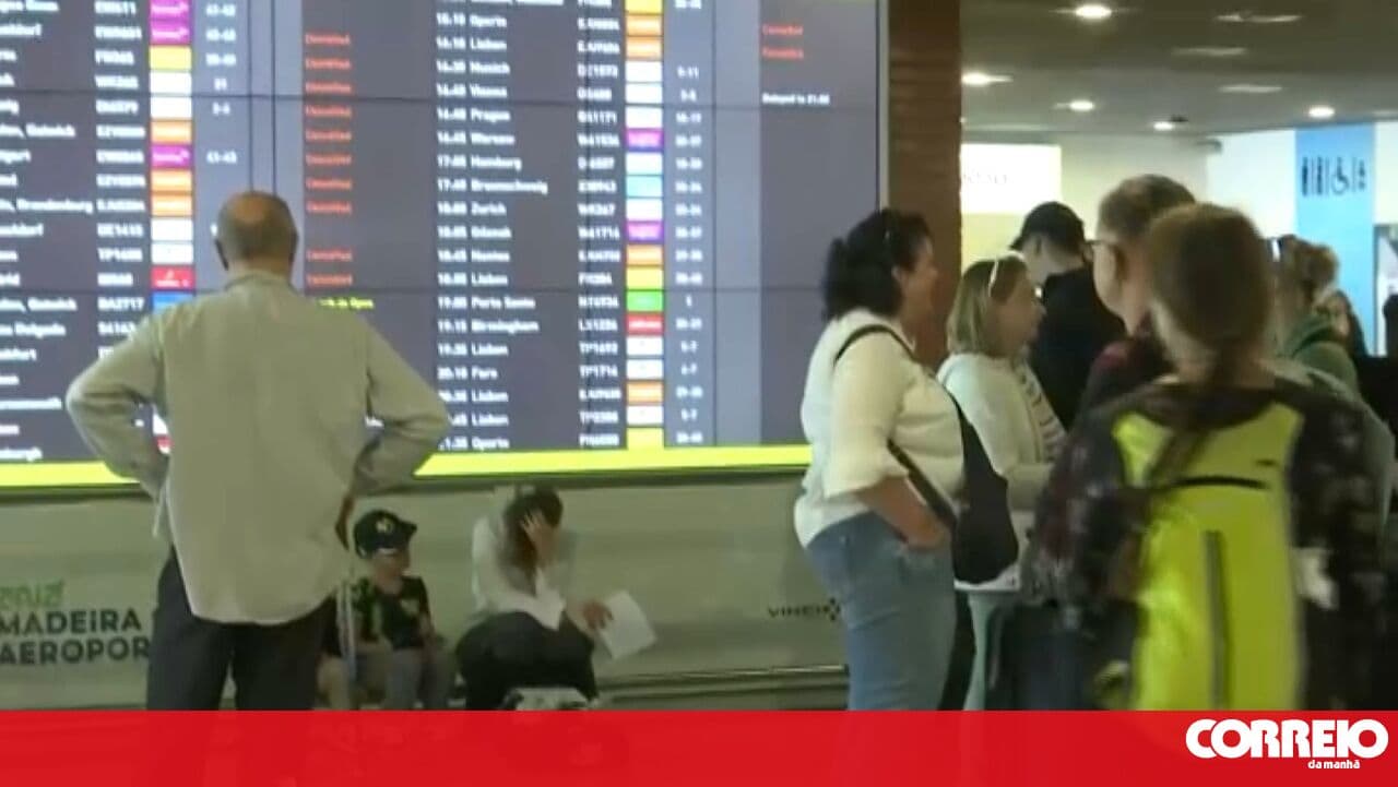 Madeira Airport has several flights cancelled due to strong winds