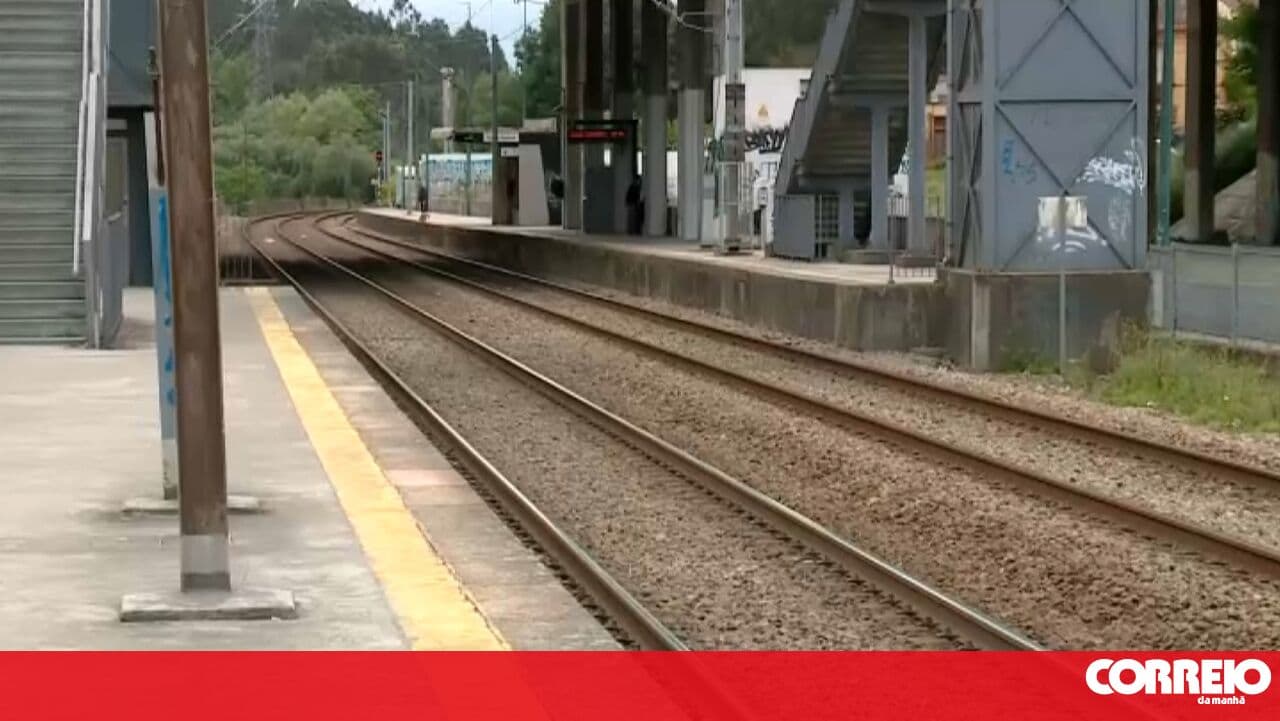 Man dies after being hit by a train in Maia