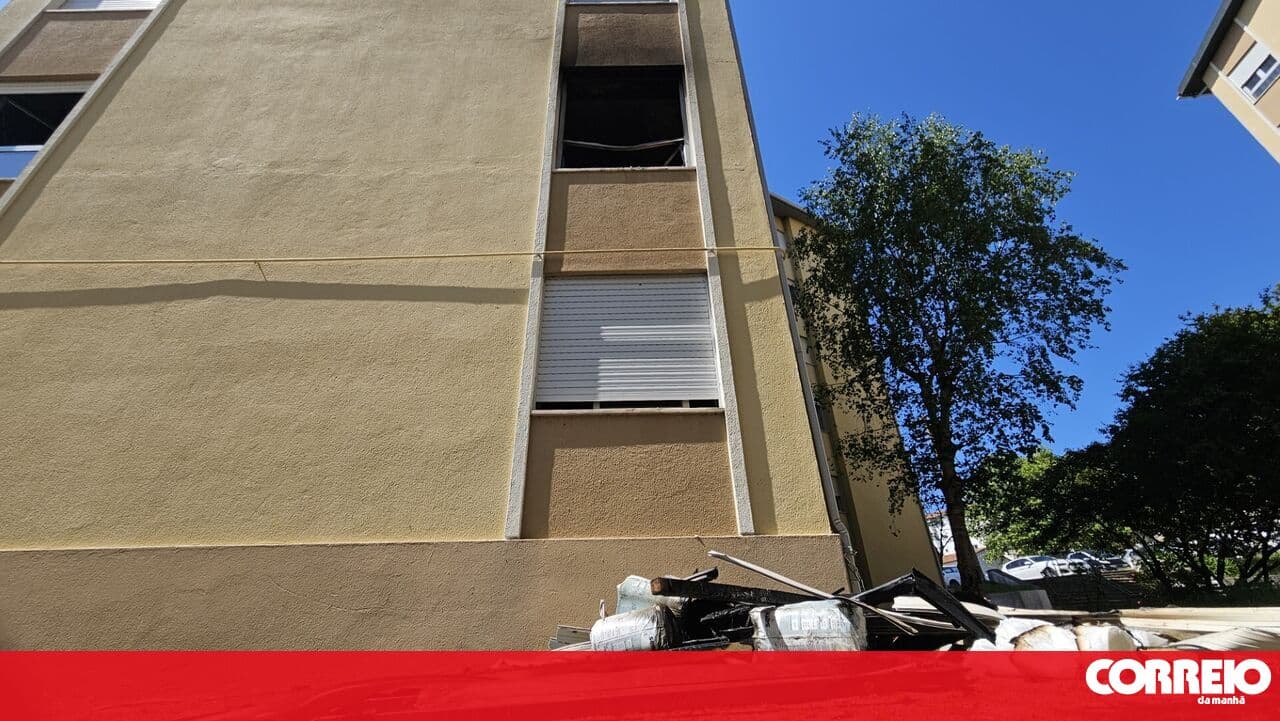Fire leaves three homeless and causes five injuries in Figueira da Foz