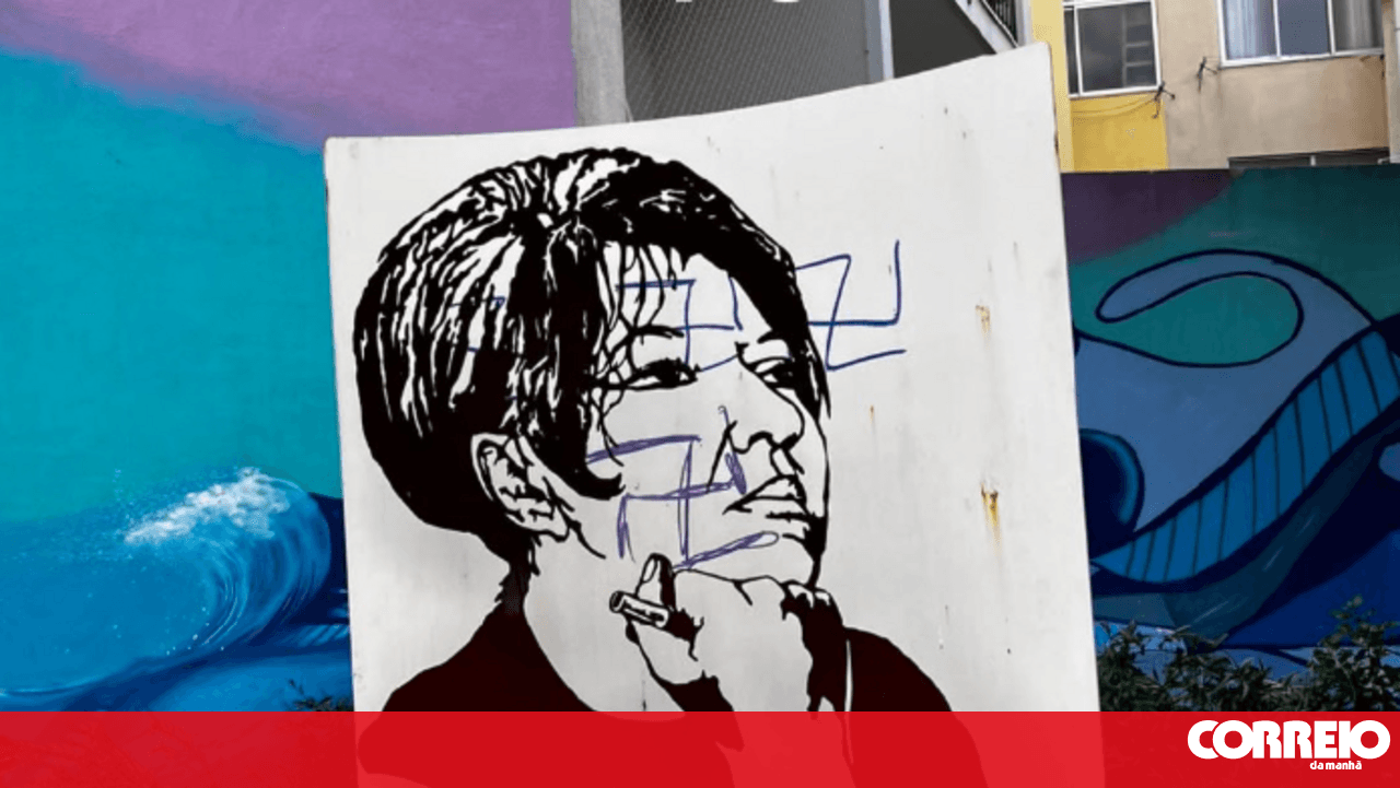 Statue in honour of writer and MP Natália Correia in Lisbon vandalised with swastikas