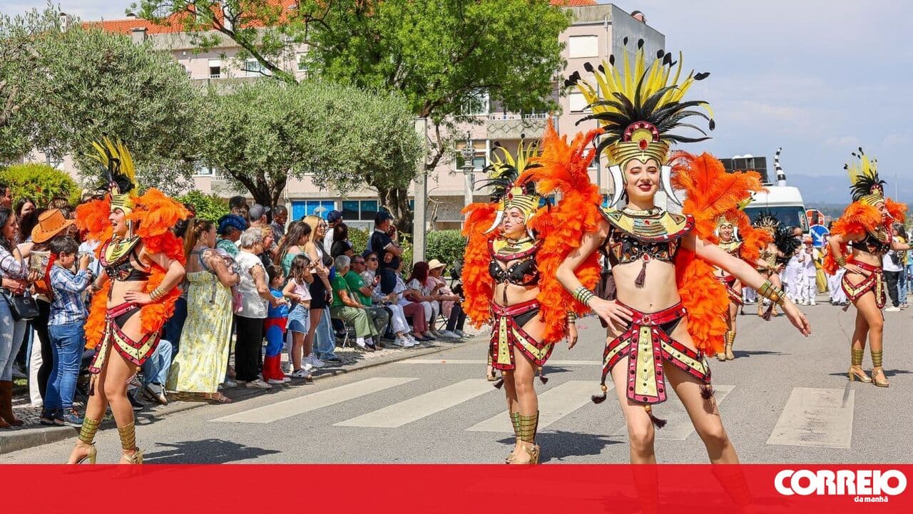 Parades in Portugal filled the streets of Oliveira do Bairro