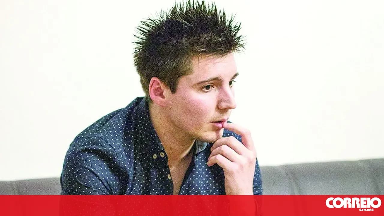 Hacker Rui Pinto reacts to searches at the PJ and highlights "dangerous connections" between the…