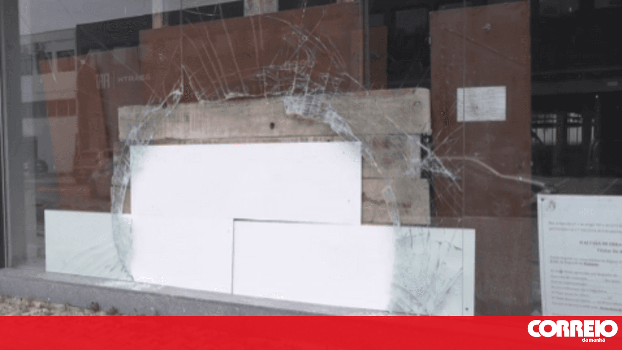 Duo arrested by the PSP for spreading terror with several robberies in Greater Porto