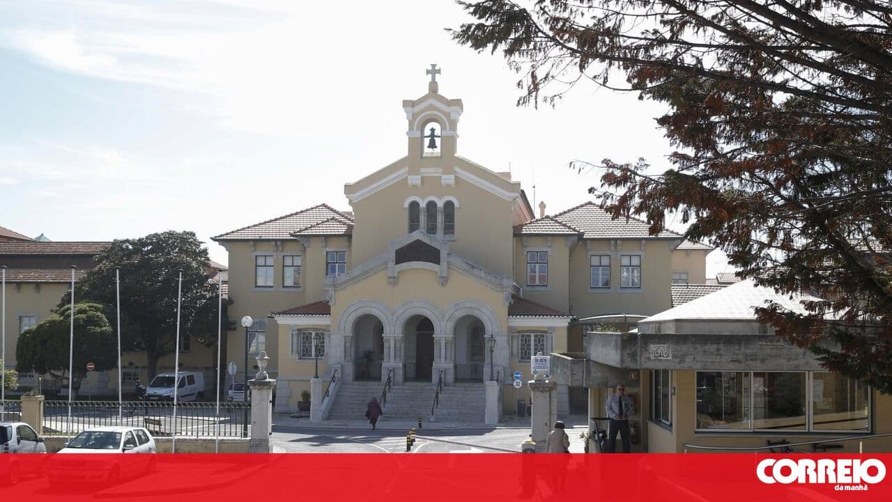 Inmate who escaped from hospital in Parede captured after one kilometre
