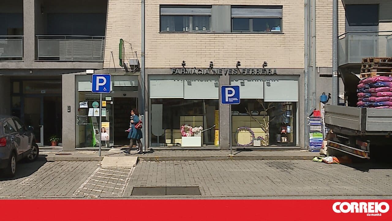 Pharmacy safe containing five thousand euros stolen in Celorico de Basto