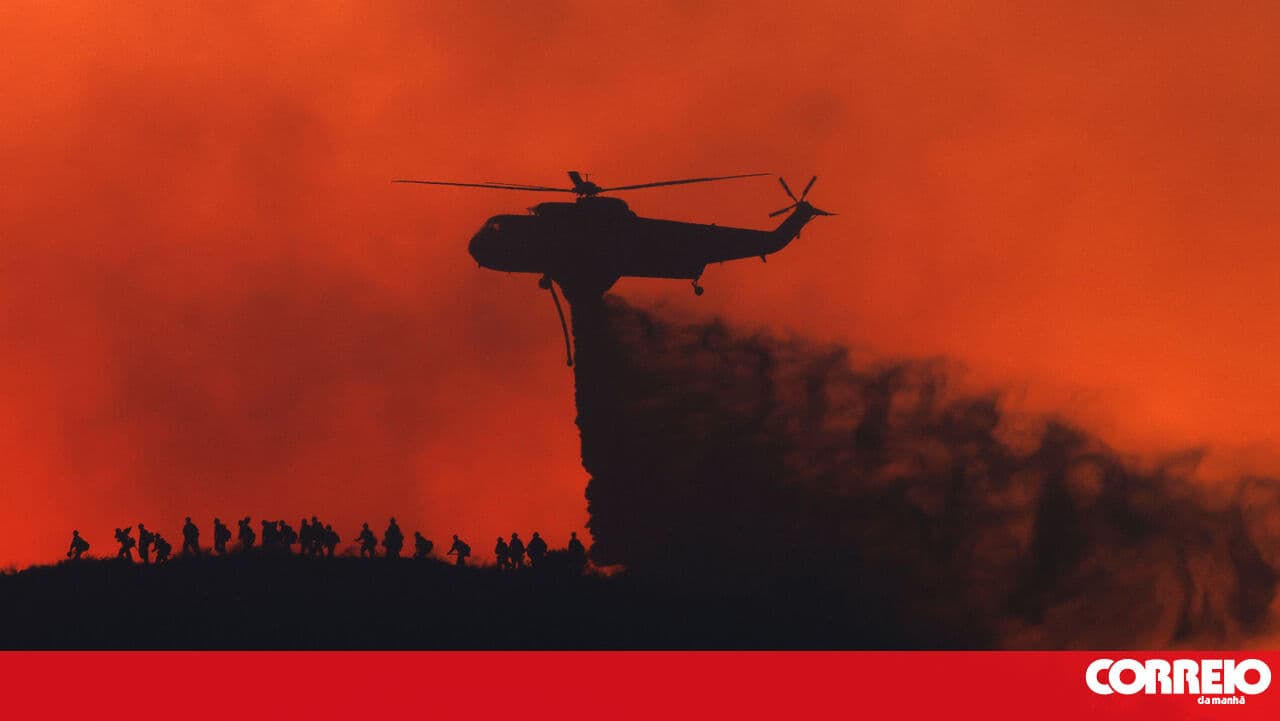Around 140 municipalities across twelve Portuguese districts at maximum fire risk