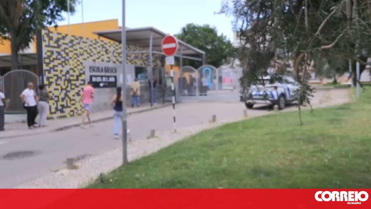 Six-year-old child dies in classroom at a school in Seixal