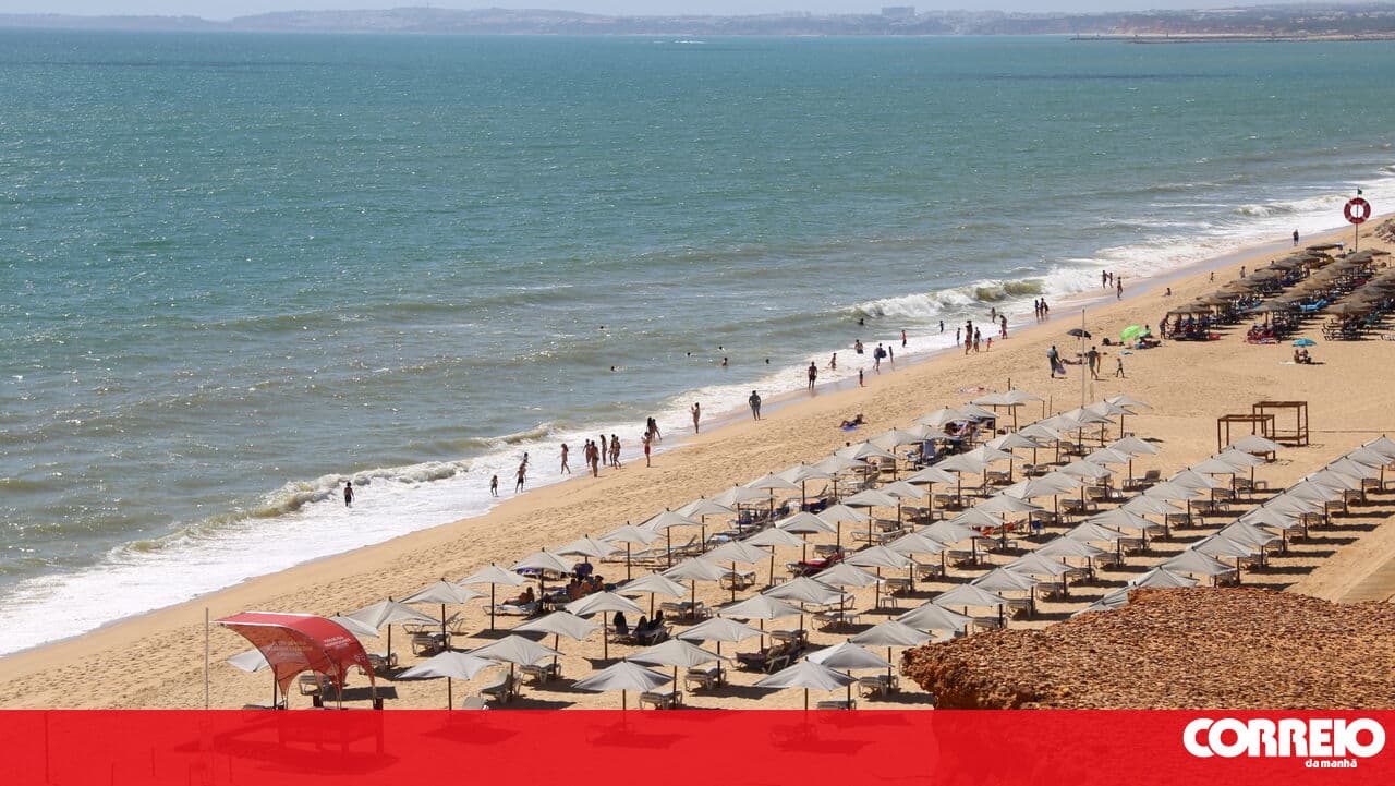 APA clarifies that beachgoers can place umbrellas in front of beach concessions