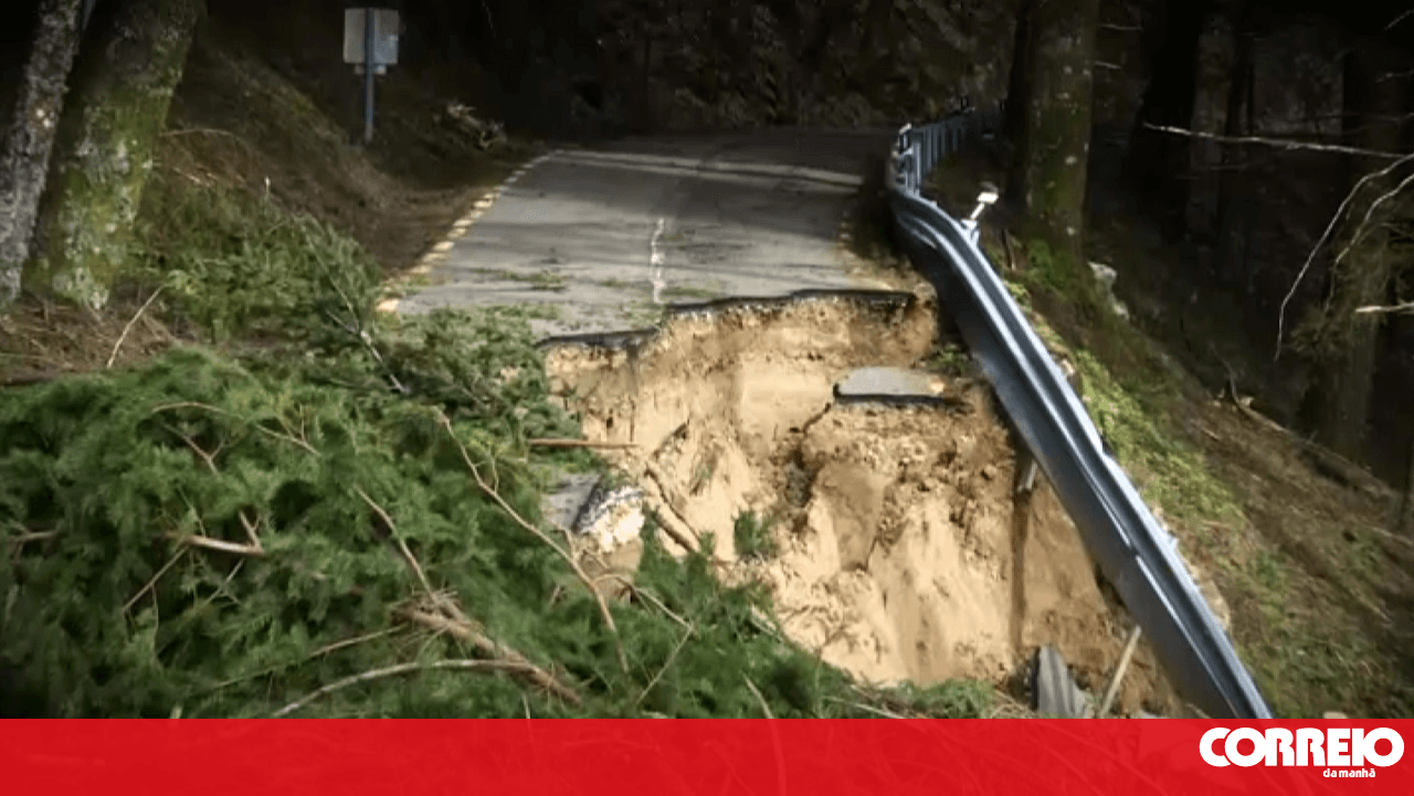 Part of a road in Manteigas was 'swallowed' by storm Kristin. Four months later, nothing has been resolved