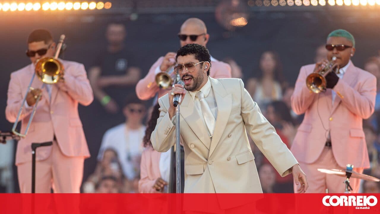 "The songs now bring a certain revolt": The venting of those left at the door at Bad Bunny's concerts in Lisbon