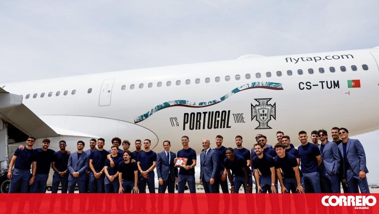 Portugal holds final training session before World Cup debut and travels to Houston