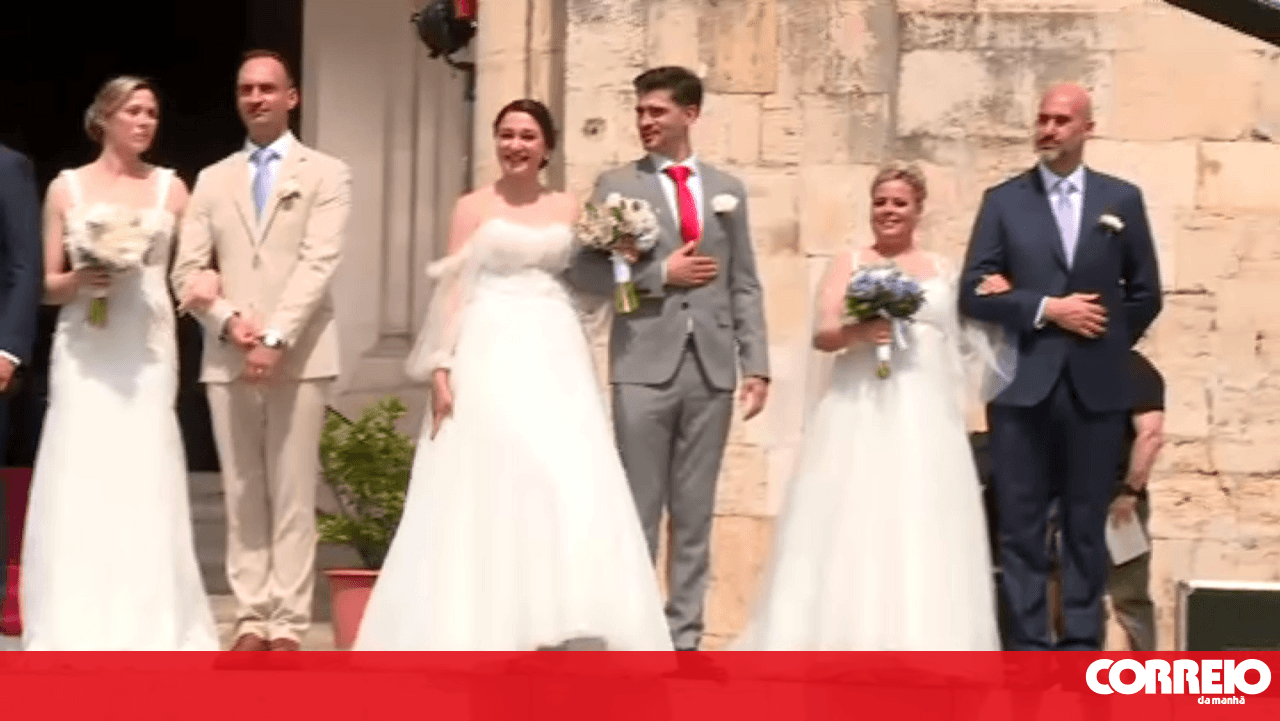 Love took to the streets as couples observed the Santo António tradition