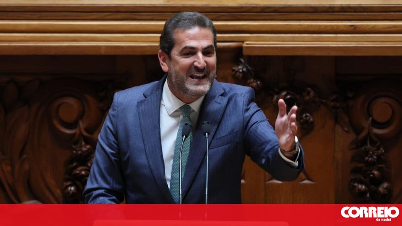 Hugo Soares accuses Carneiro of playing politics with "populism and falsehoods"