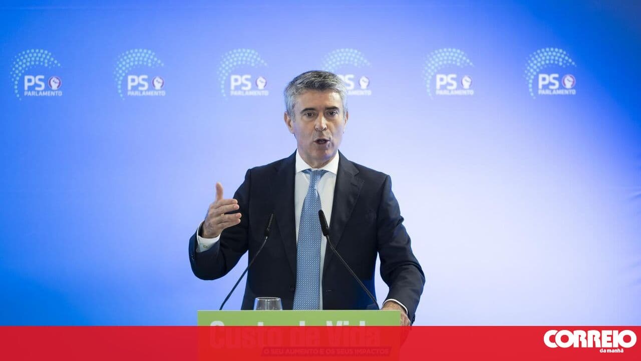 Carneiro went to Alentejo to show that there are ready-to-move-in houses waiting to be handed over