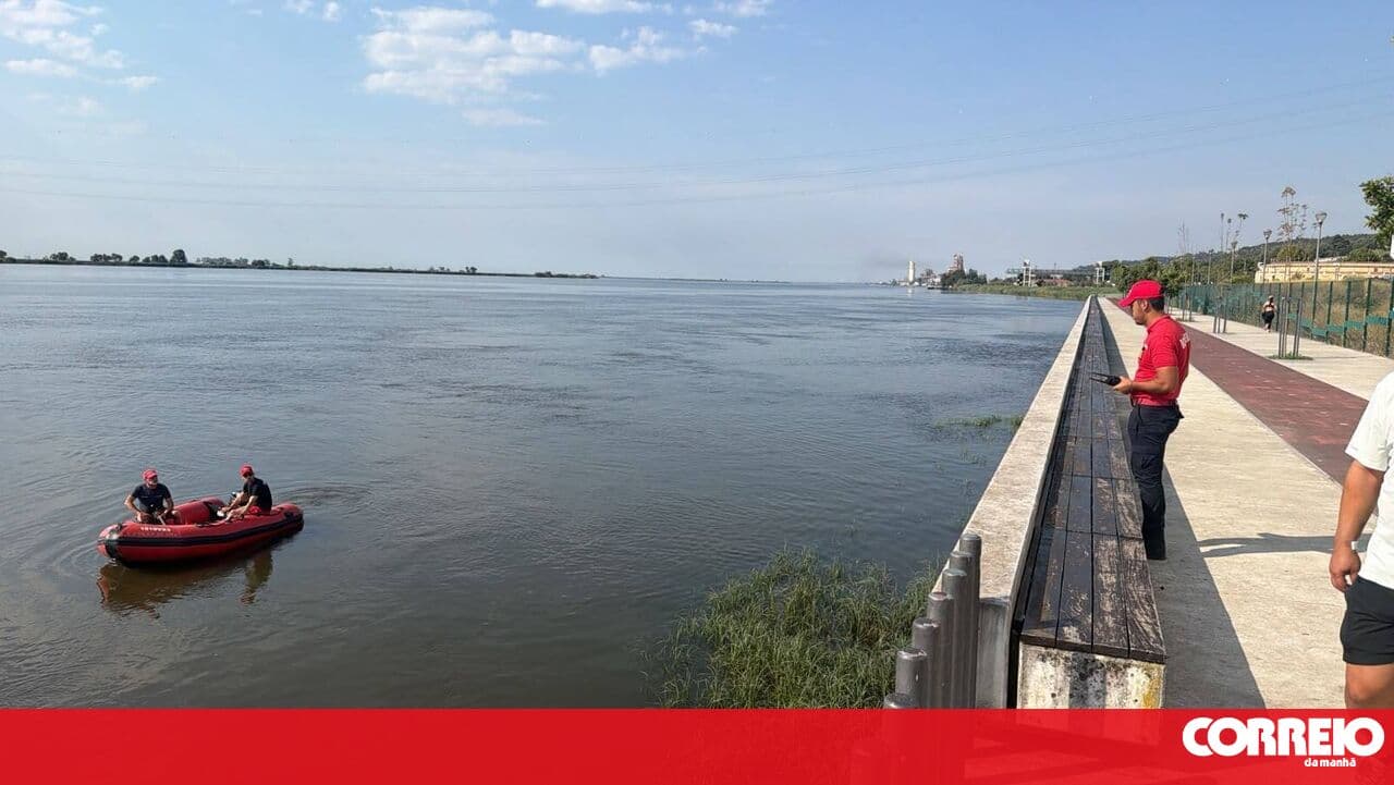 Body of missing young man found in riverside area in Vila Franca de Xira